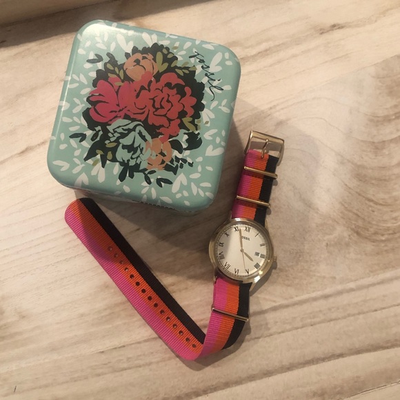 NWOT Fossil gold watch with pink/orange/navy band!